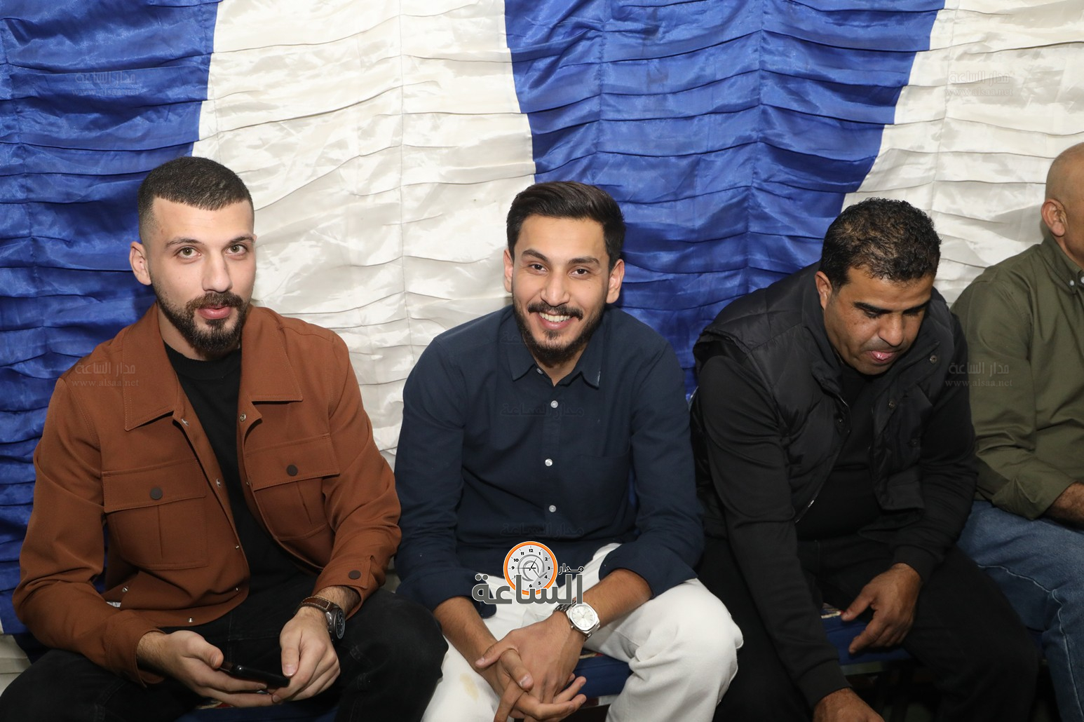 Madar Al-Saa Images 0.1737733102703235