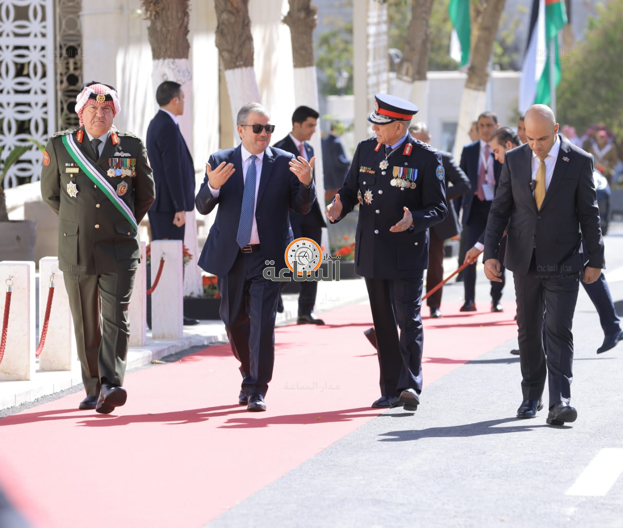 Madar Al-Saa Images 0.4843927931922972