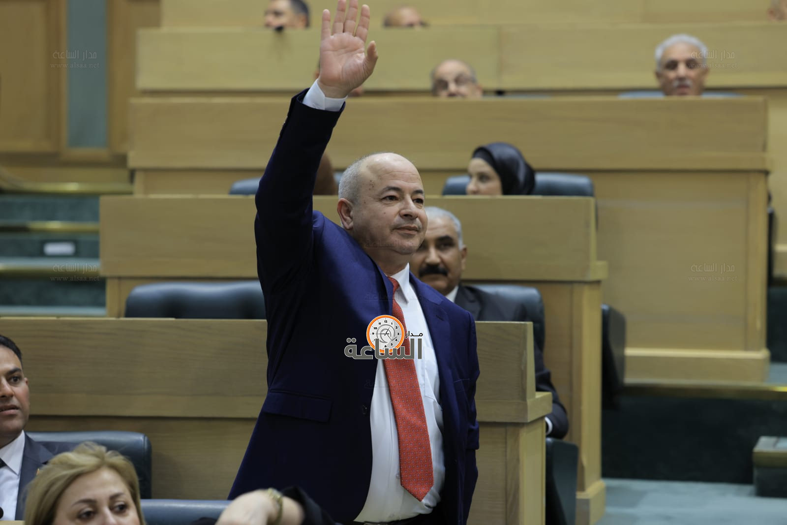 Madar Al-Saa Images 0.7277246551244632