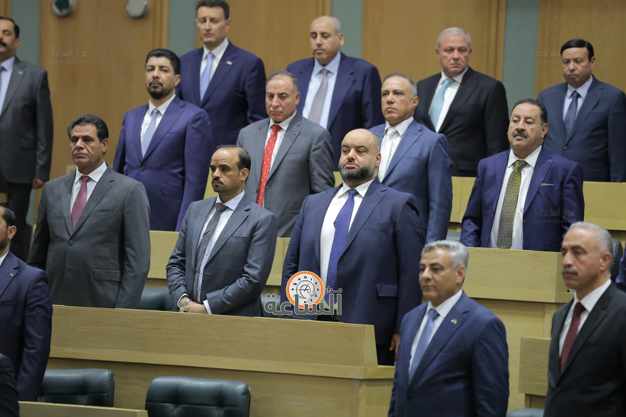 Madar Al-Saa Images 0.7628380168528511