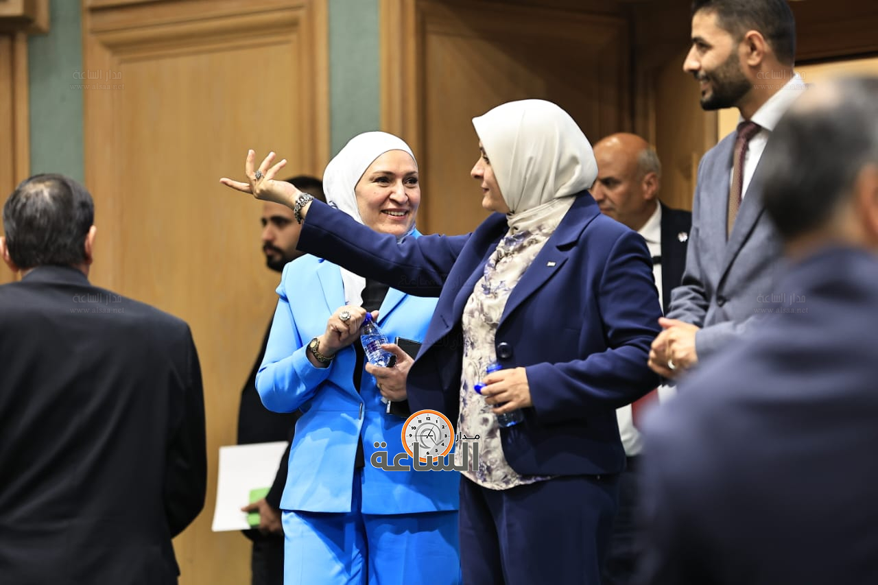 Madar Al-Saa Images 0.65286360502987