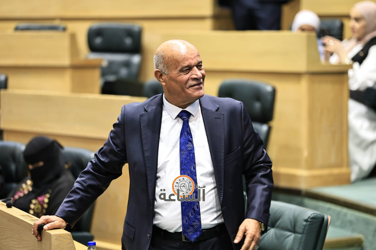 Madar Al-Saa Images 0.299731654781379