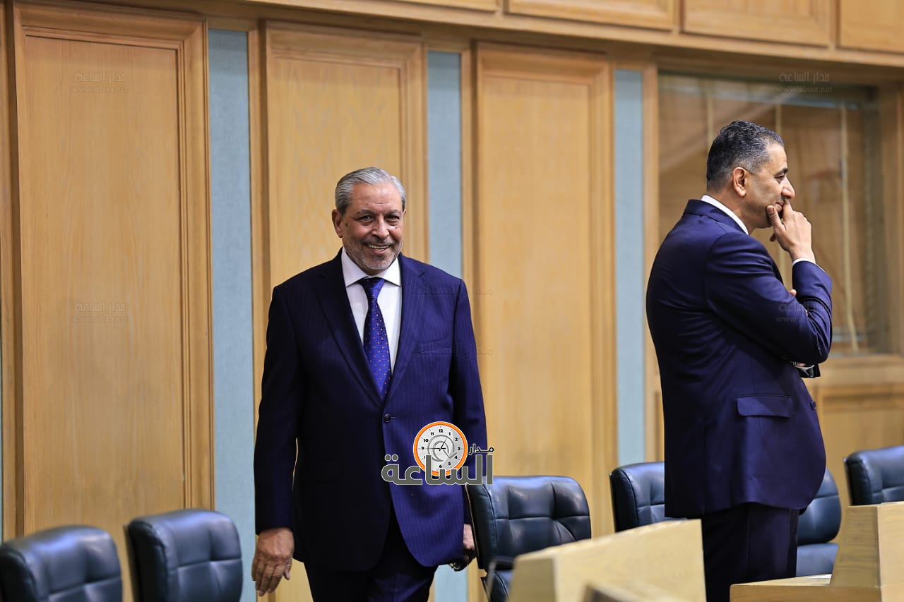 Madar Al-Saa Images 0.904339361688304