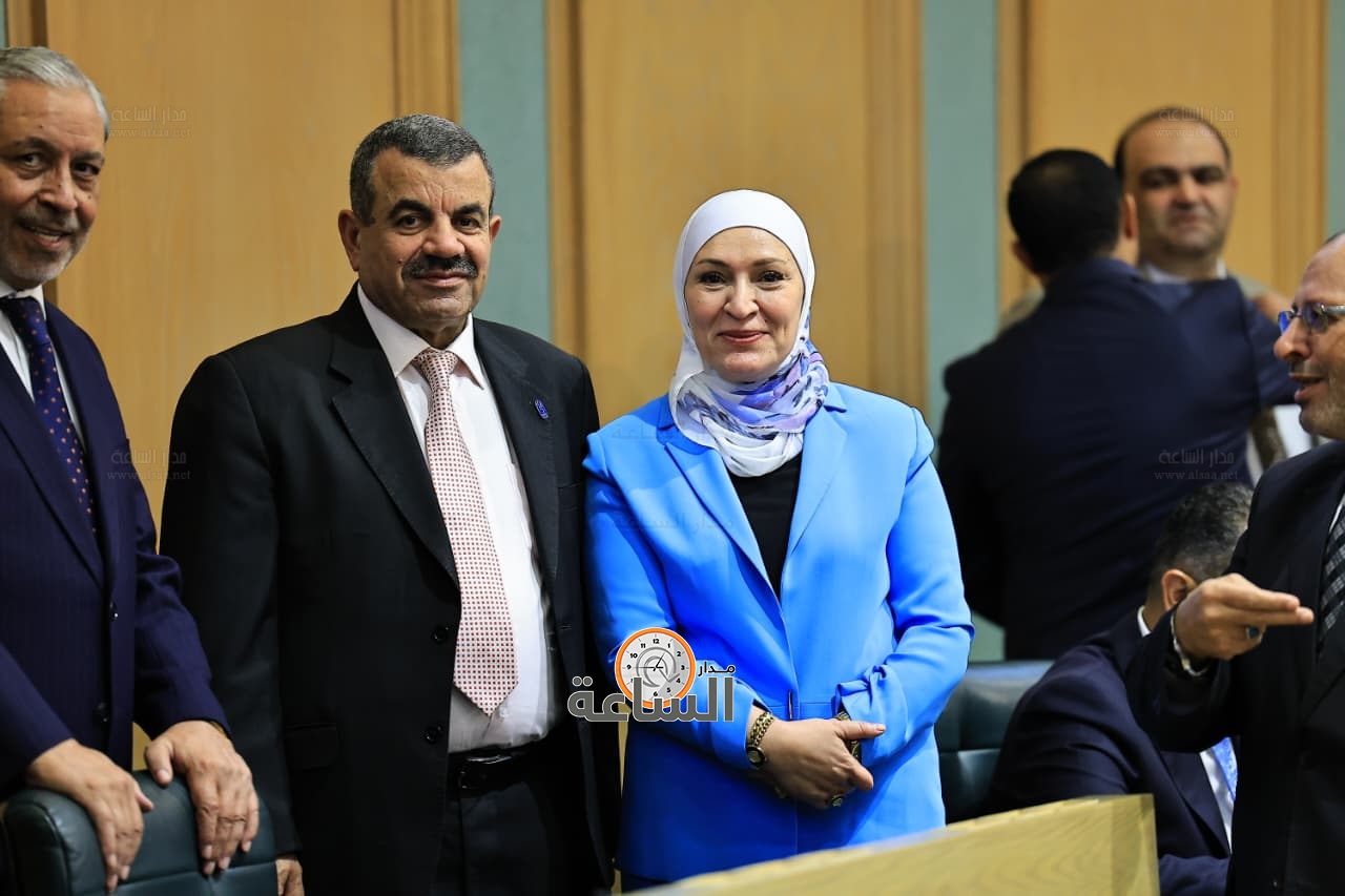 Madar Al-Saa Images 0.29159706411375064