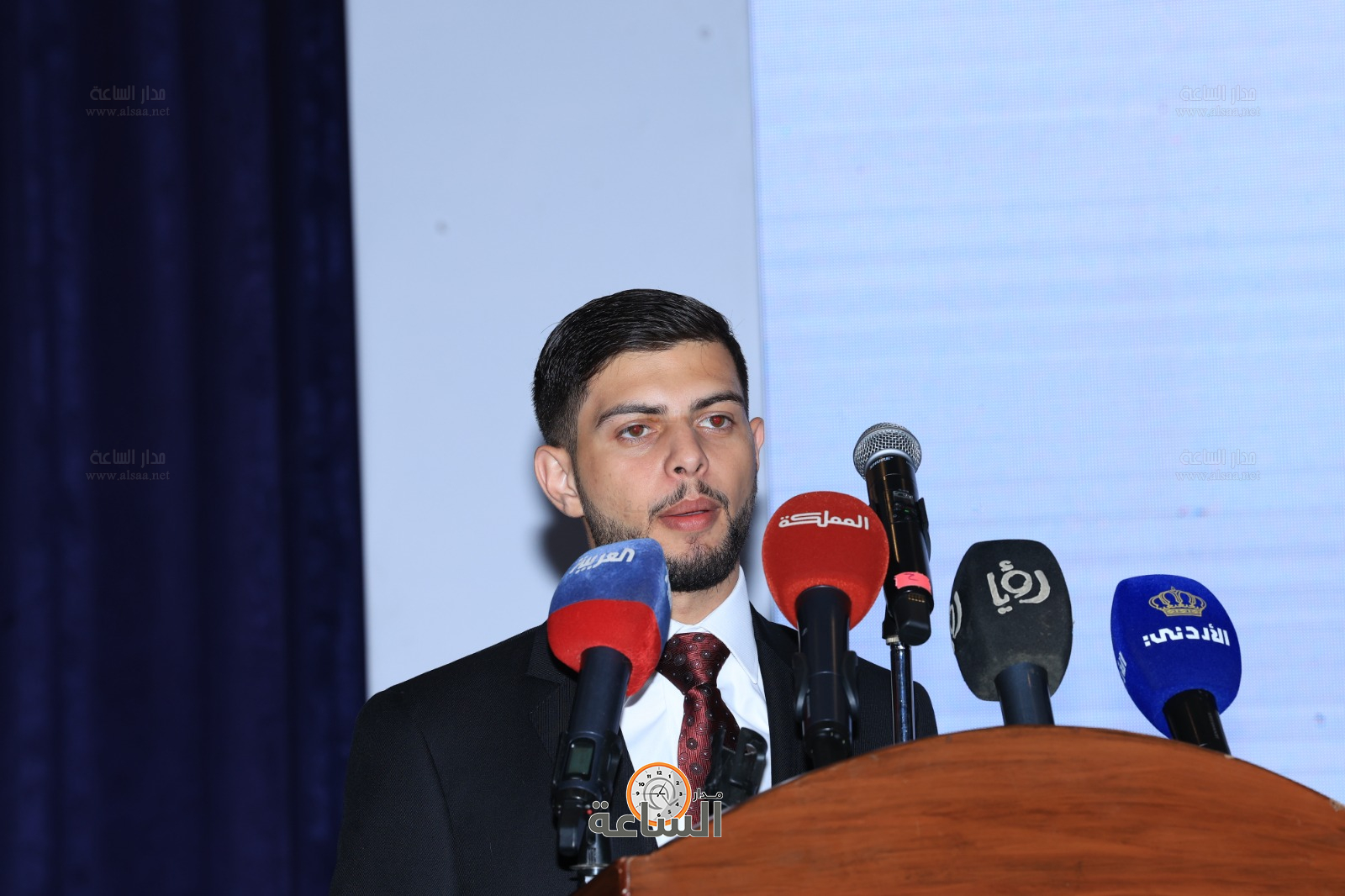 Madar Al-Saa Images 0.7110304724386561