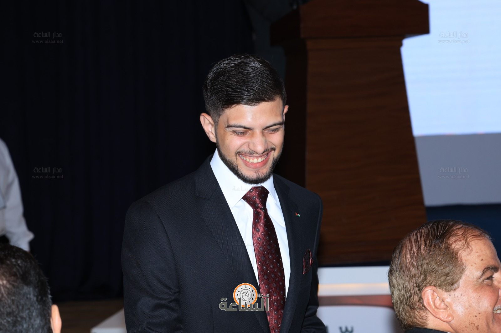 Madar Al-Saa Images 0.09020437763198741