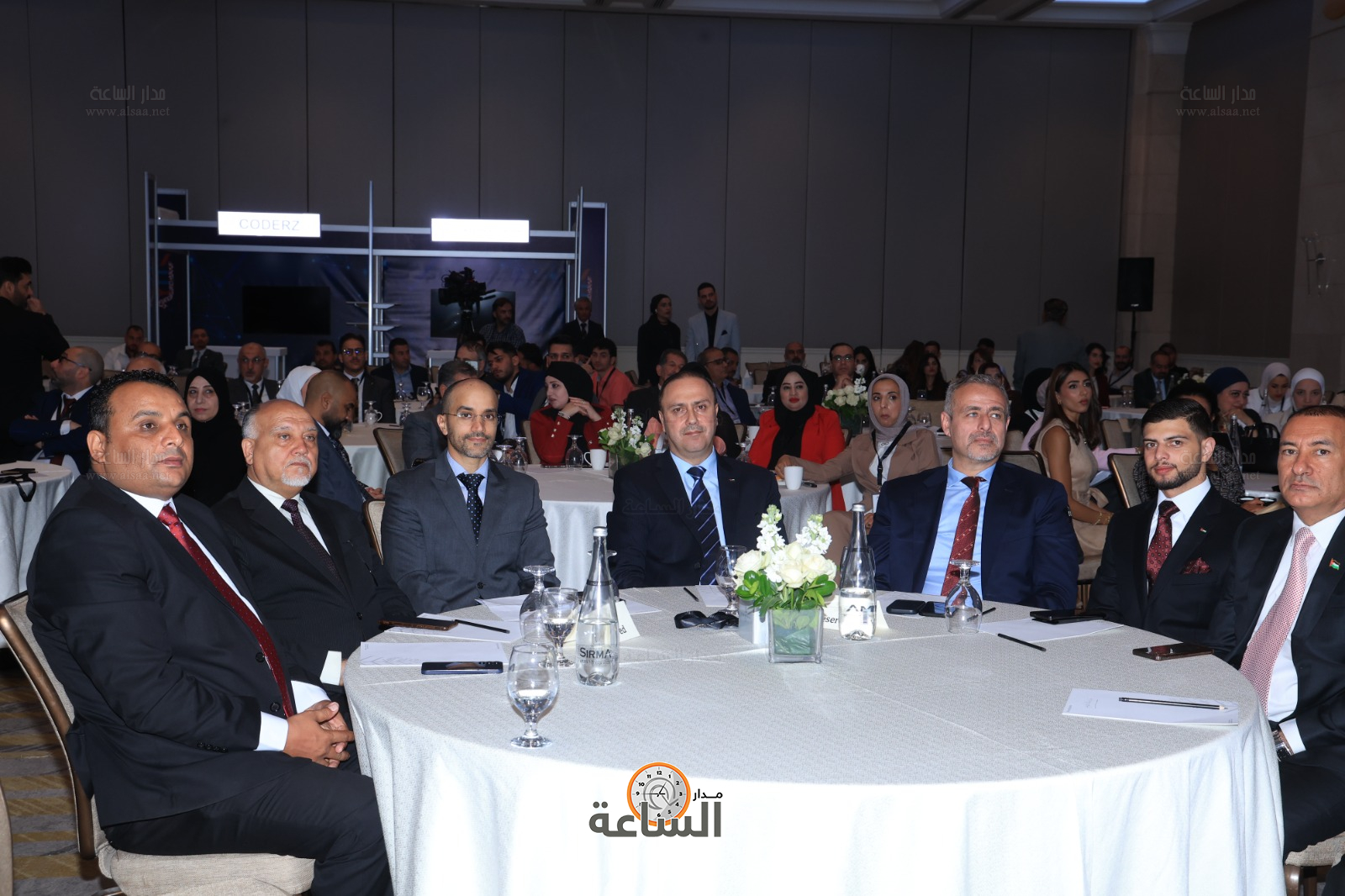 Madar Al-Saa Images 0.9214603657545224