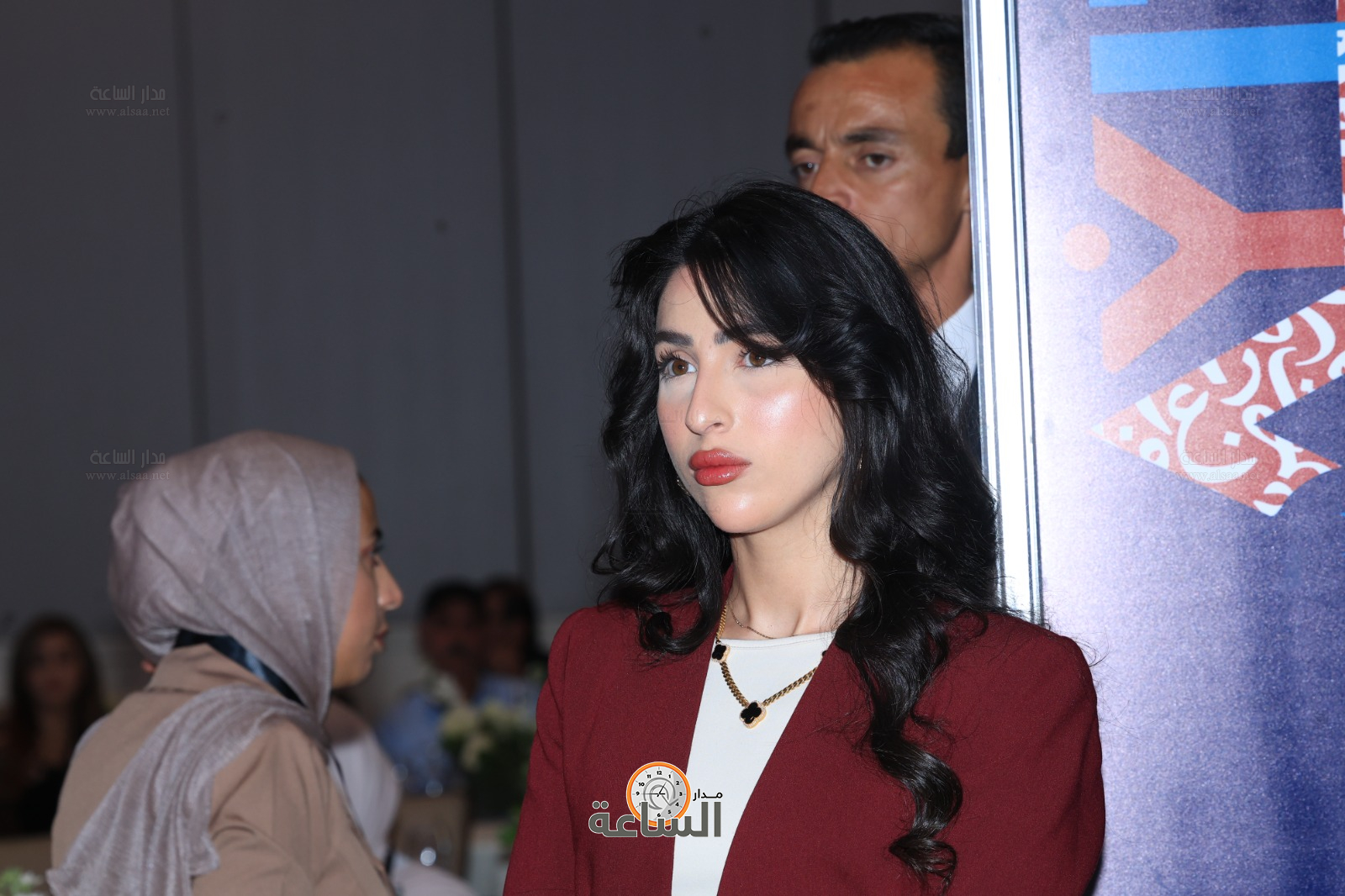 Madar Al-Saa Images 0.9106199531474822