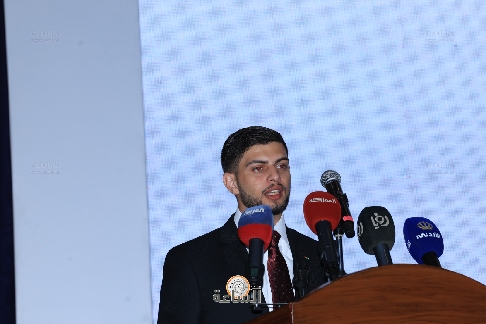 Madar Al-Saa Images 0.8979947241818006