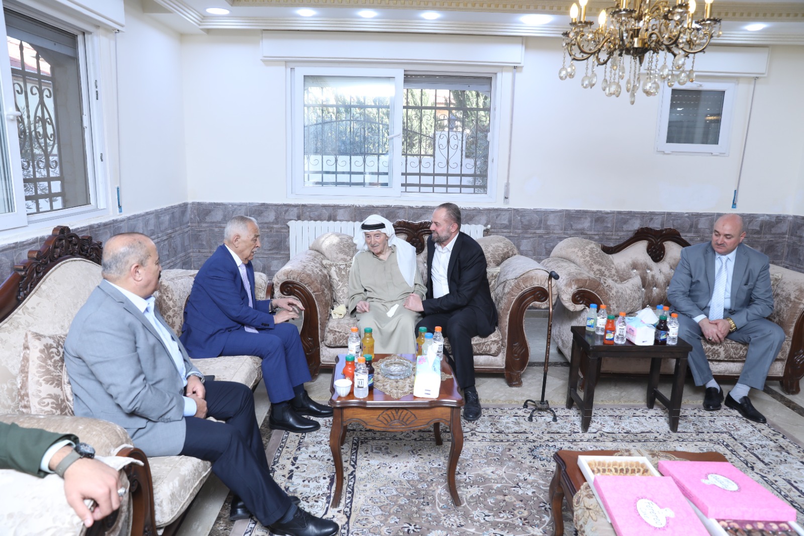 Madar Al-Saa Images 0.74798566347133