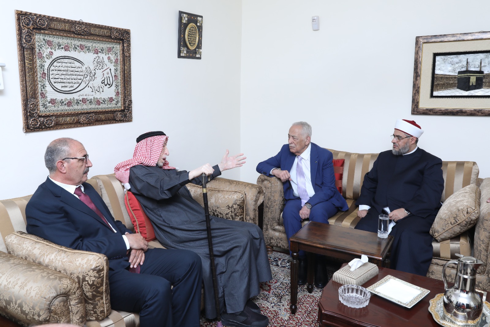 Madar Al-Saa Images 0.23973943433036493