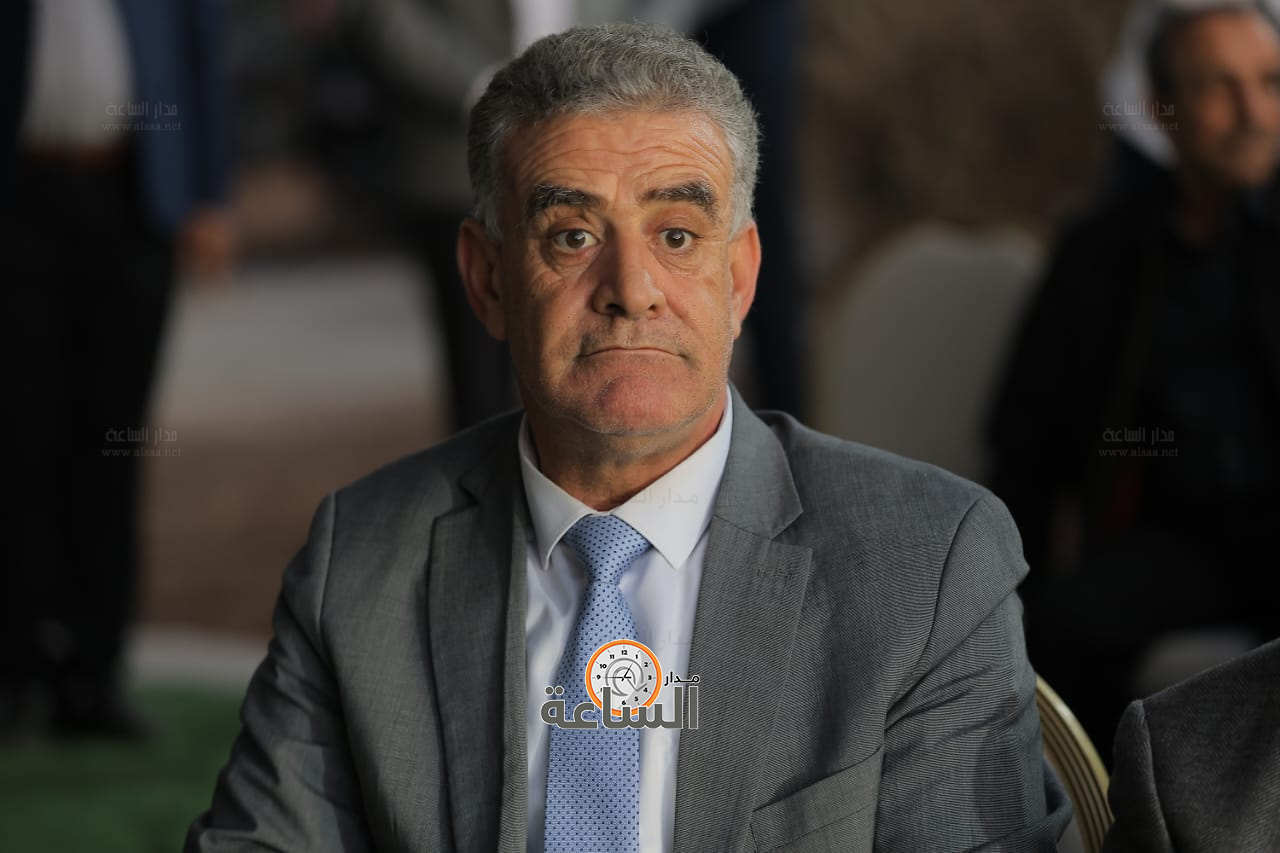 Madar Al-Saa Images 0.6951984220499493