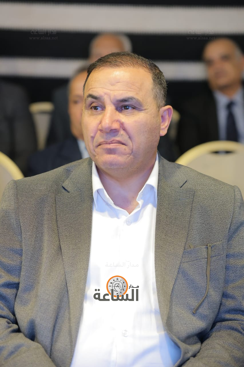 Madar Al-Saa Images 0.15923759137545812