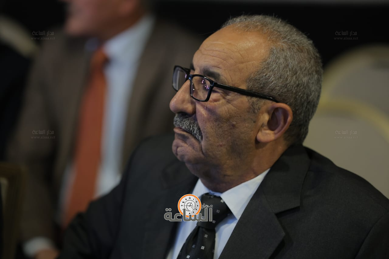 Madar Al-Saa Images 0.6221896249076451