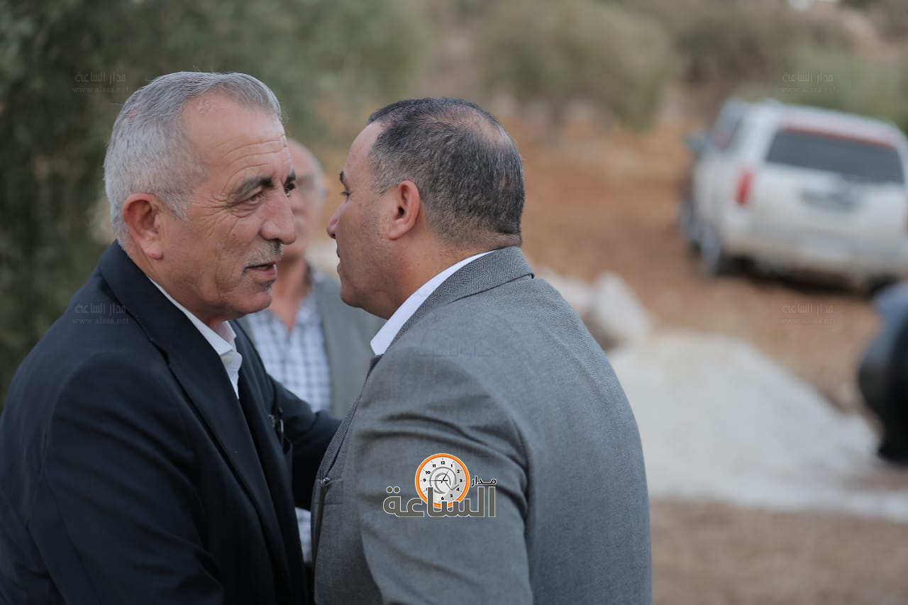 Madar Al-Saa Images 0.725589334949149