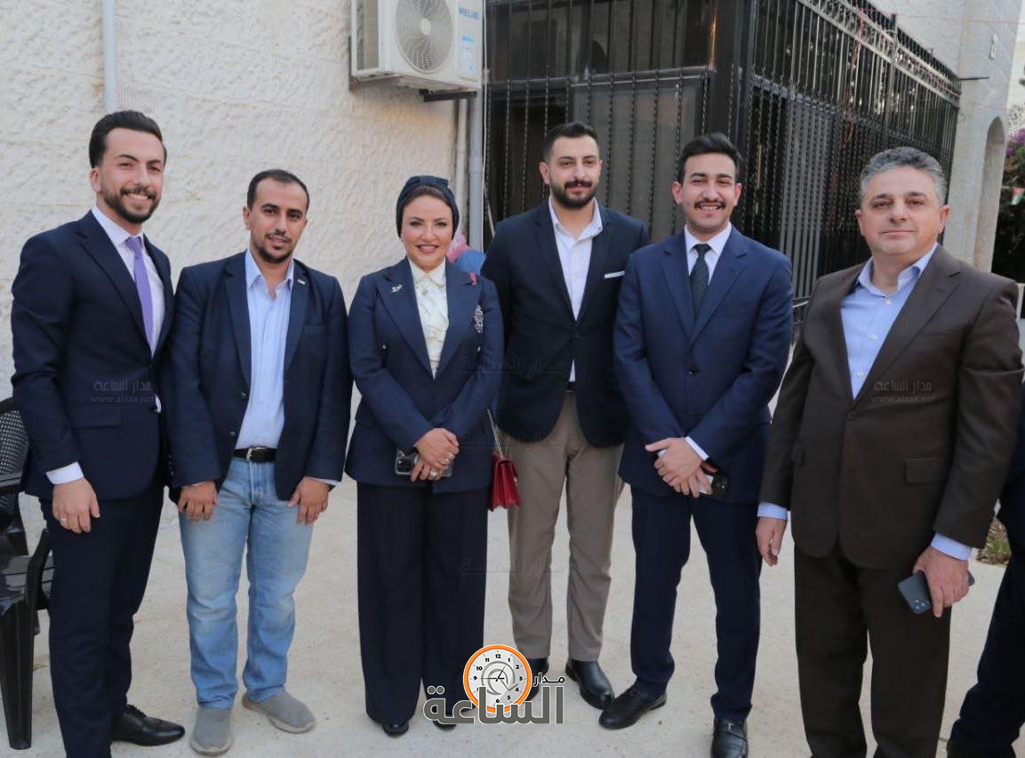 Madar Al-Saa Images 0.6711593581253954