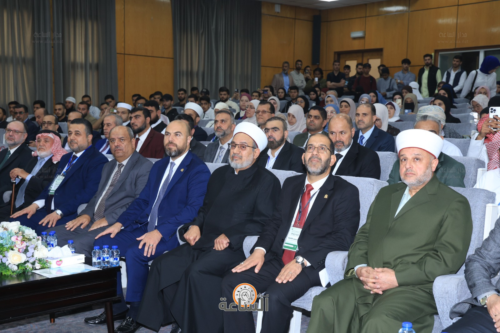 Madar Al-Saa Images 0.4896947322516306