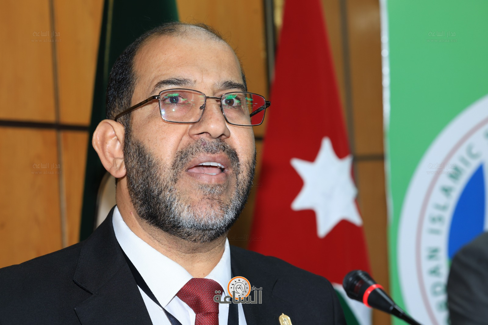 Madar Al-Saa Images 0.2569007672284638