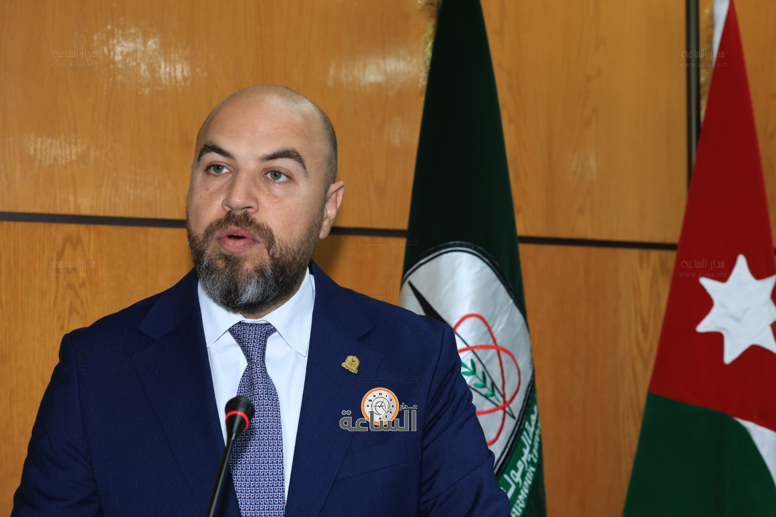 Madar Al-Saa Images 0.15787465927426014