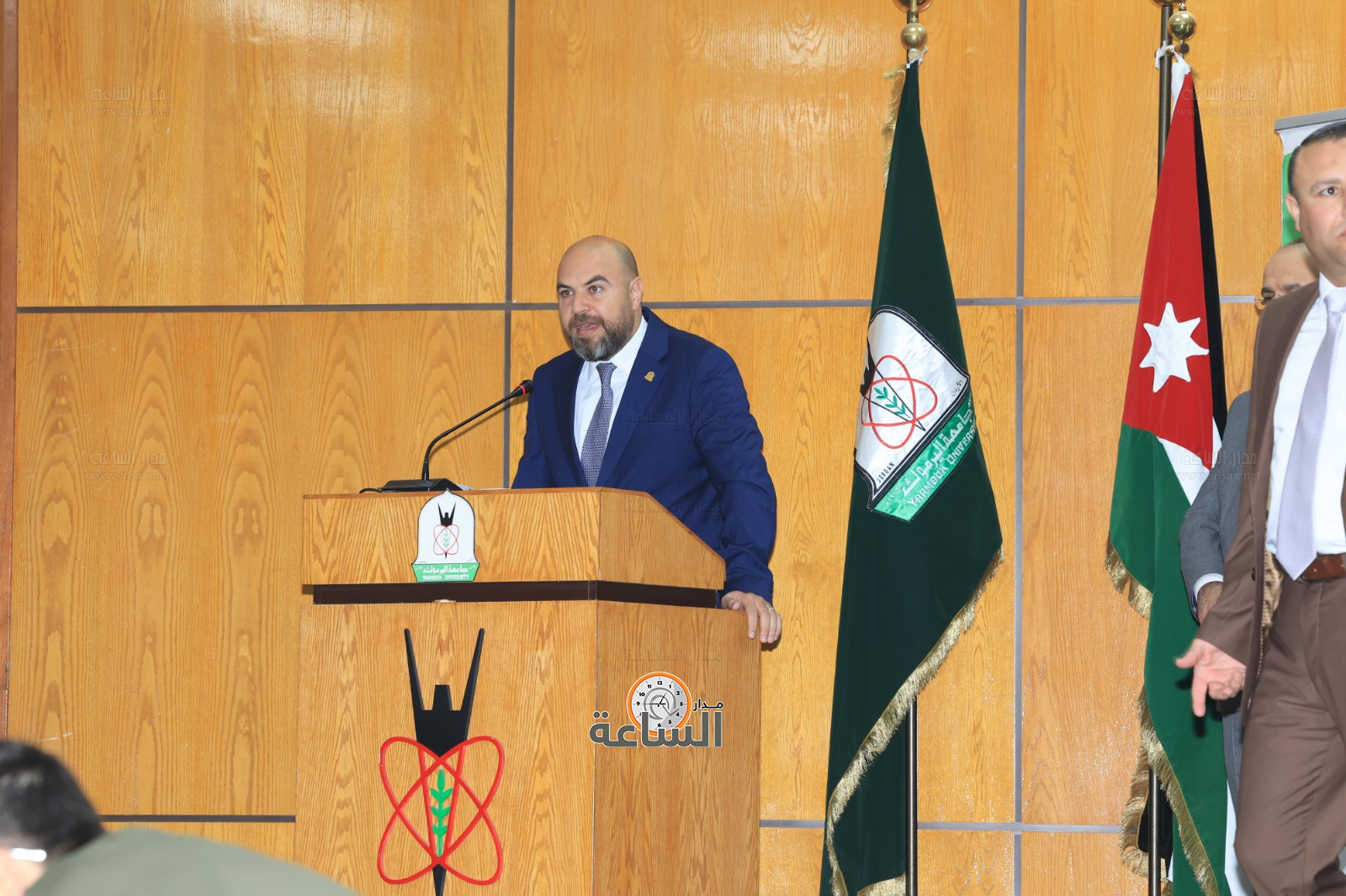 Madar Al-Saa Images 0.5519243177774559