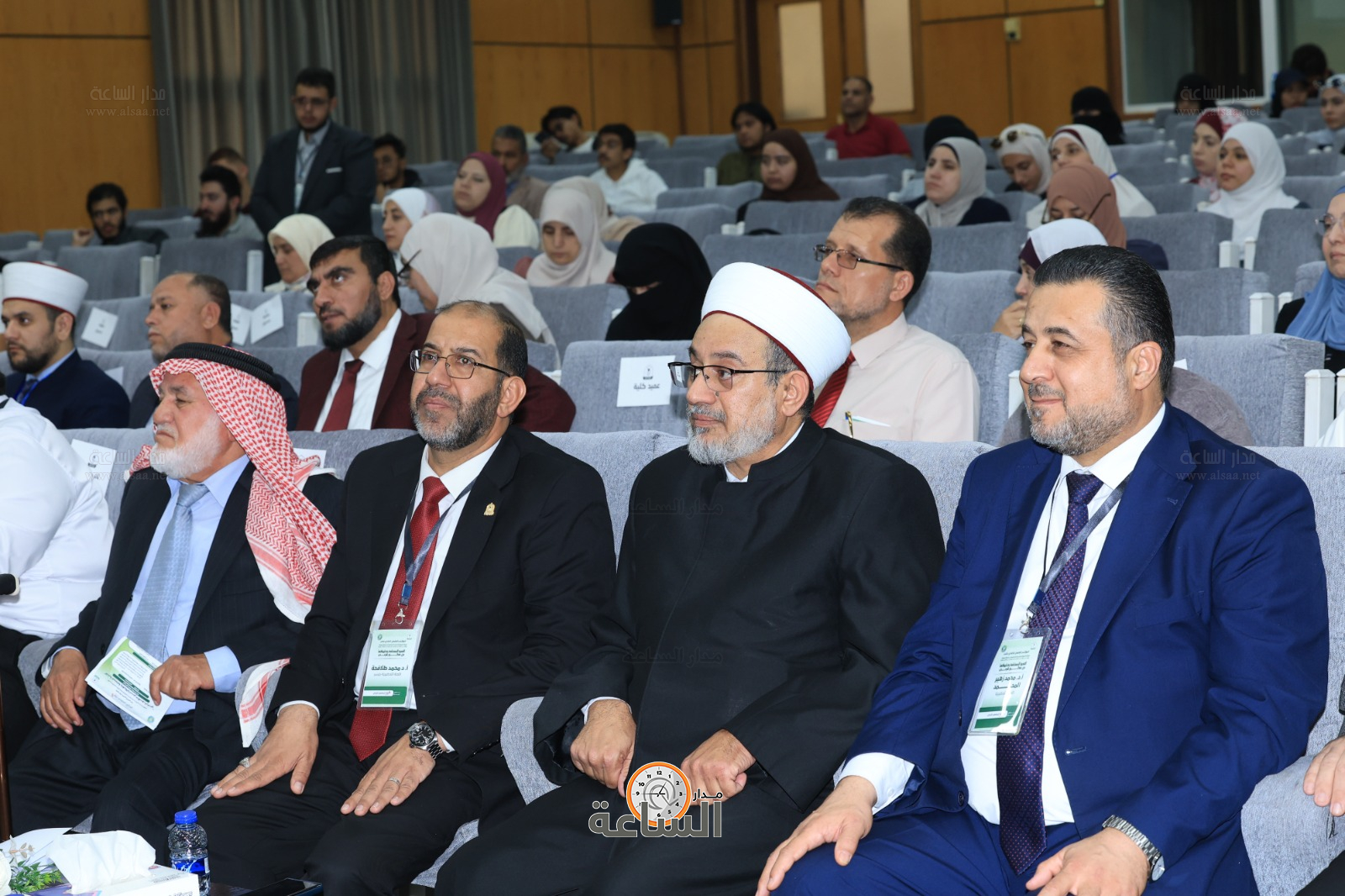 Madar Al-Saa Images 0.08919112734156198