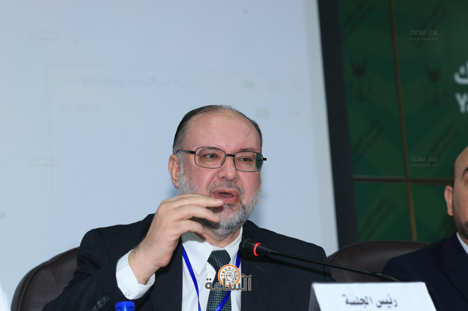 Madar Al-Saa Images 0.13950419594416563