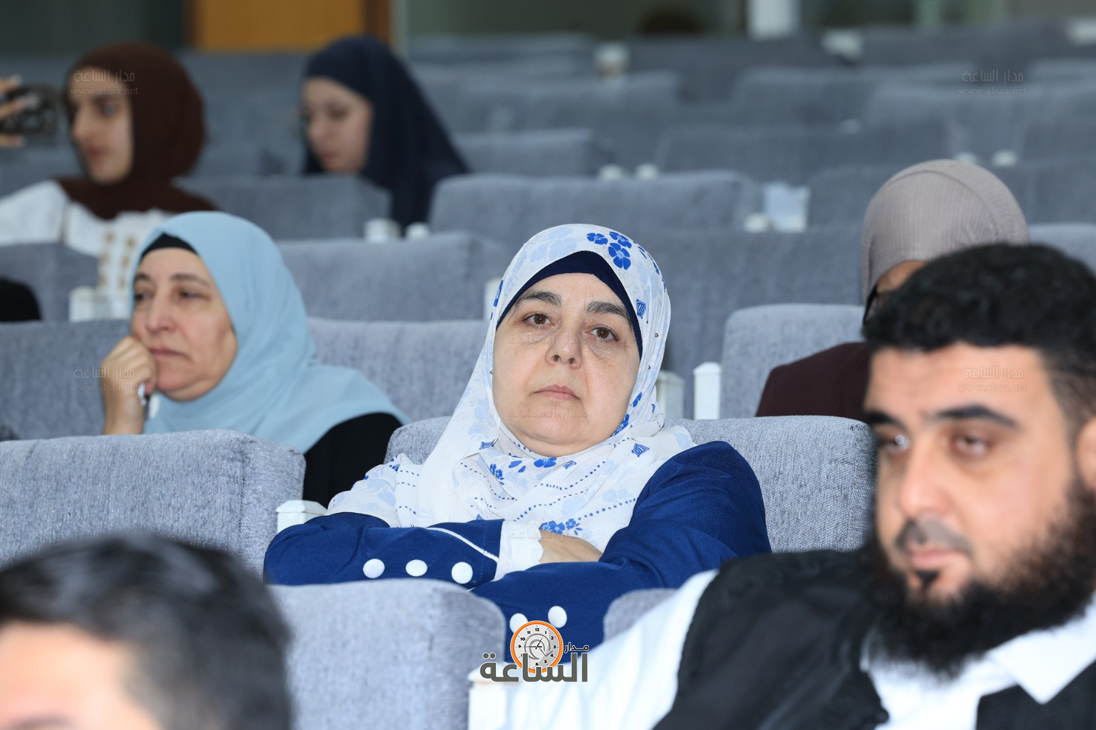 Madar Al-Saa Images 0.19607050406397775