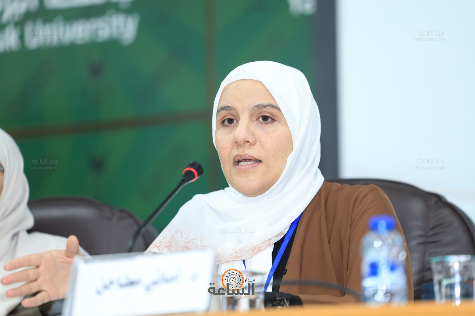 Madar Al-Saa Images 0.7372262467344872