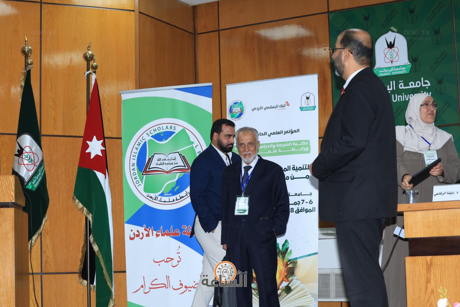 Madar Al-Saa Images 0.7052114076174297