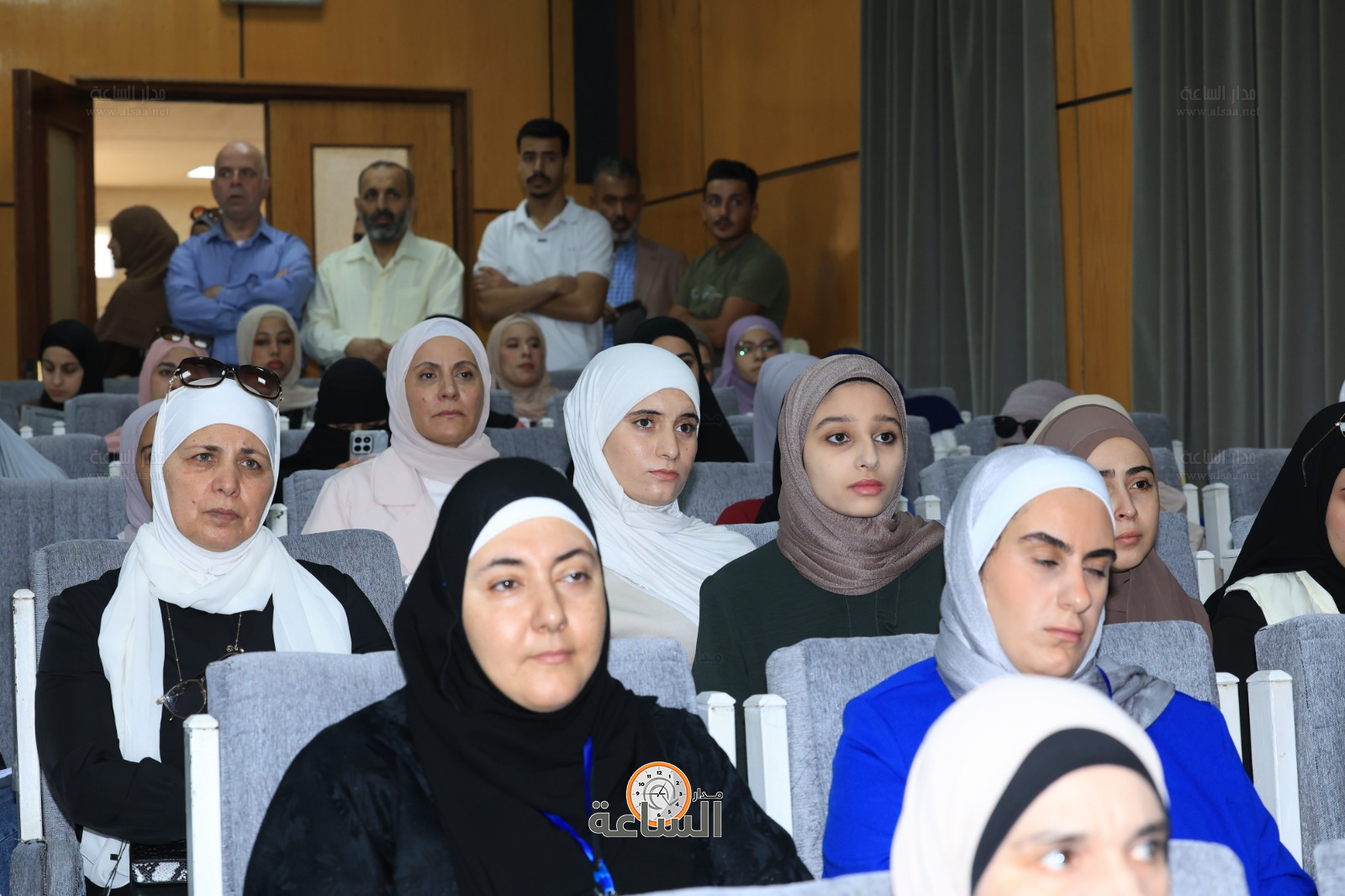 Madar Al-Saa Images 0.43777241126790767