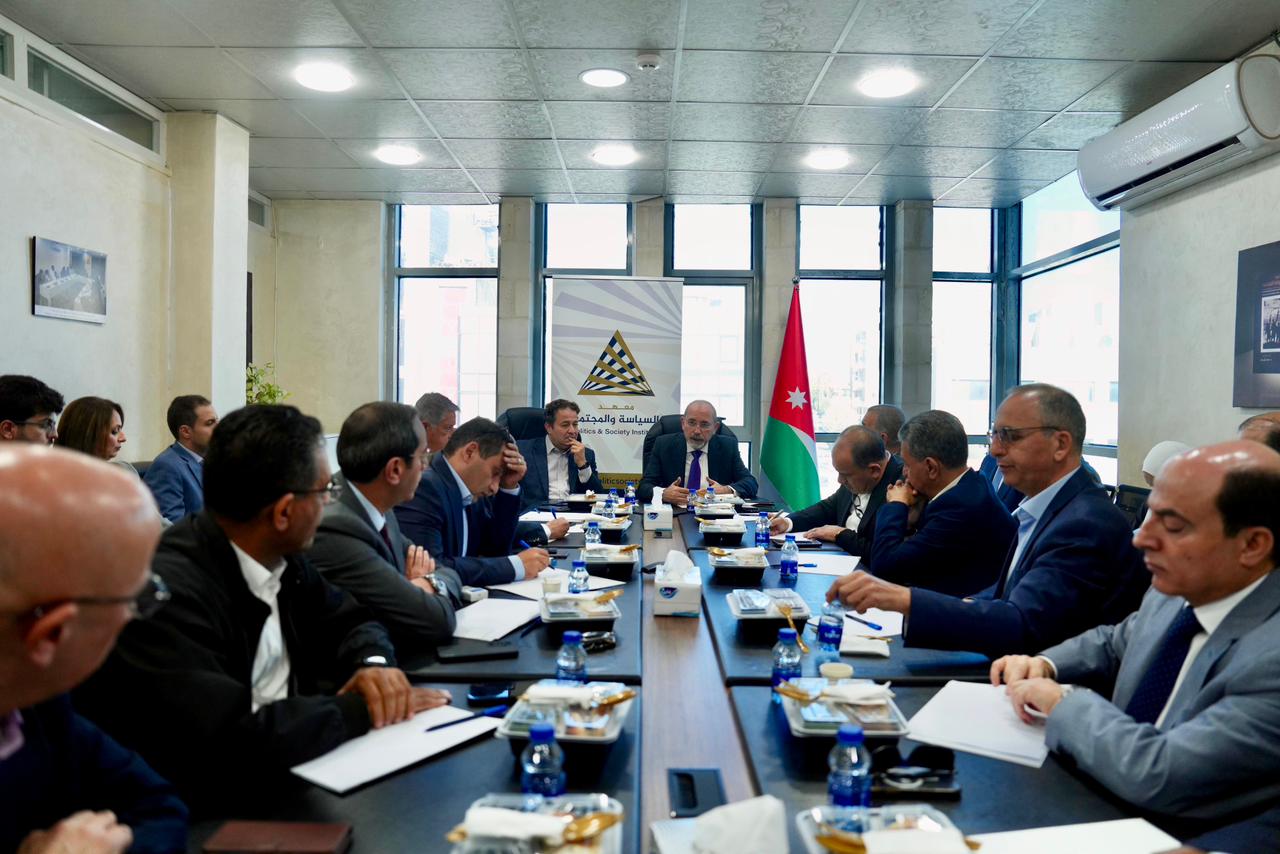 Madar Al-Saa Images 0.4247709320353762