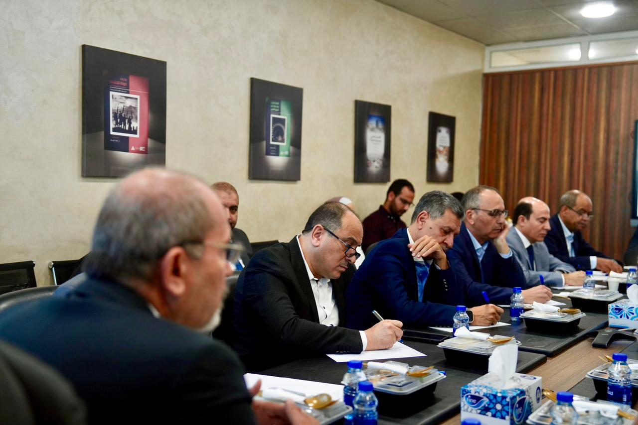 Madar Al-Saa Images 0.7075047020798703