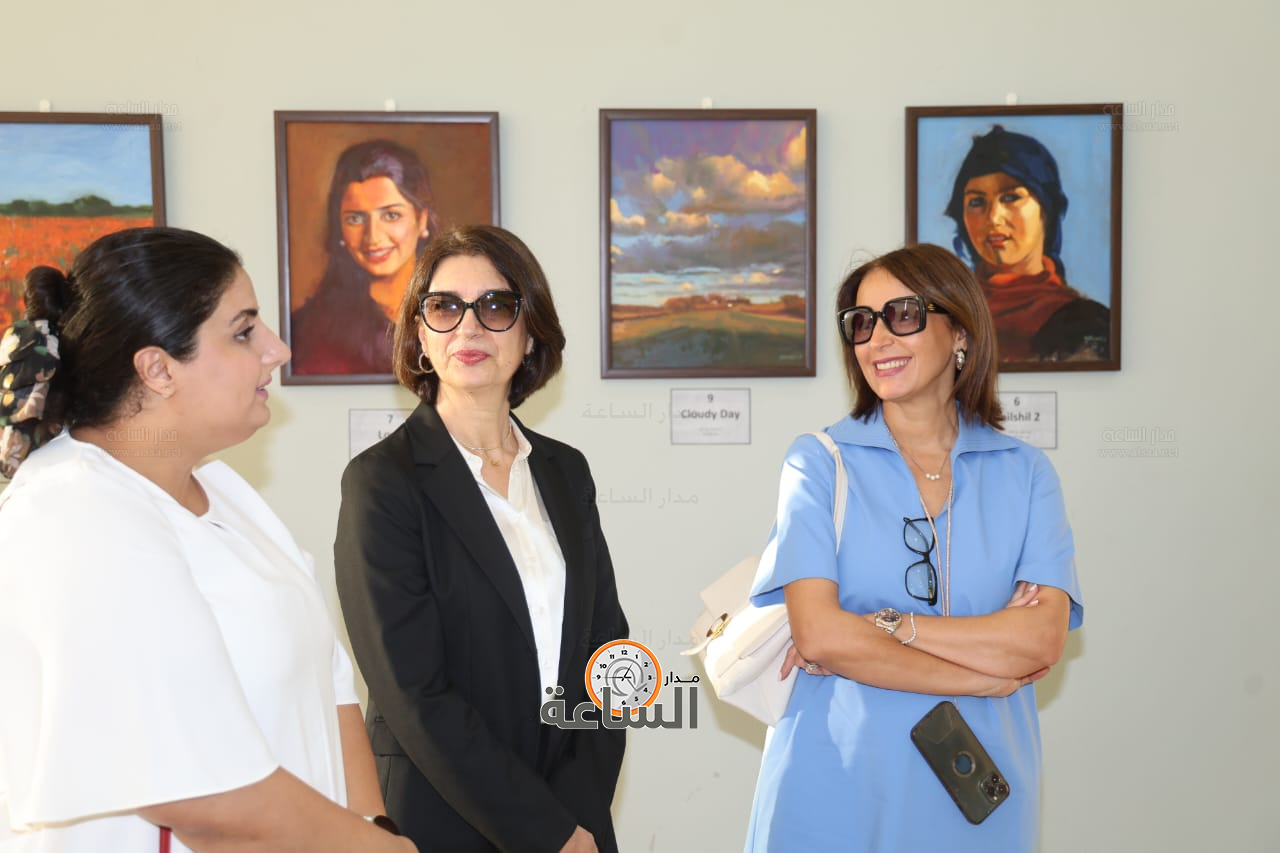 Madar Al-Saa Images 0.9451355662462556