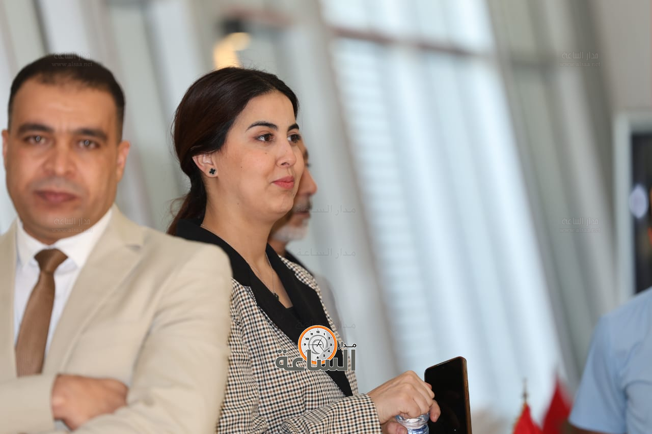 Madar Al-Saa Images 0.35539433435332257