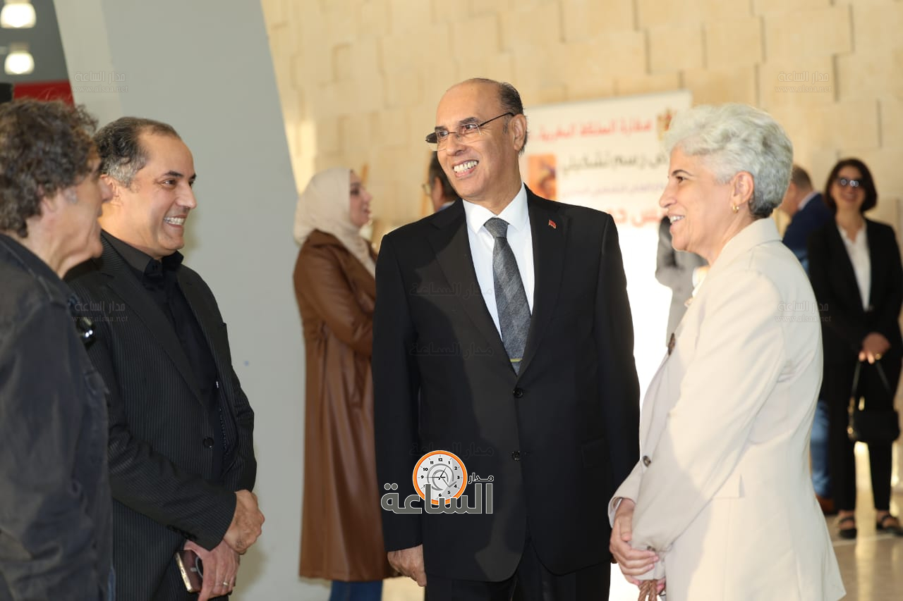 Madar Al-Saa Images 0.0731563710599743