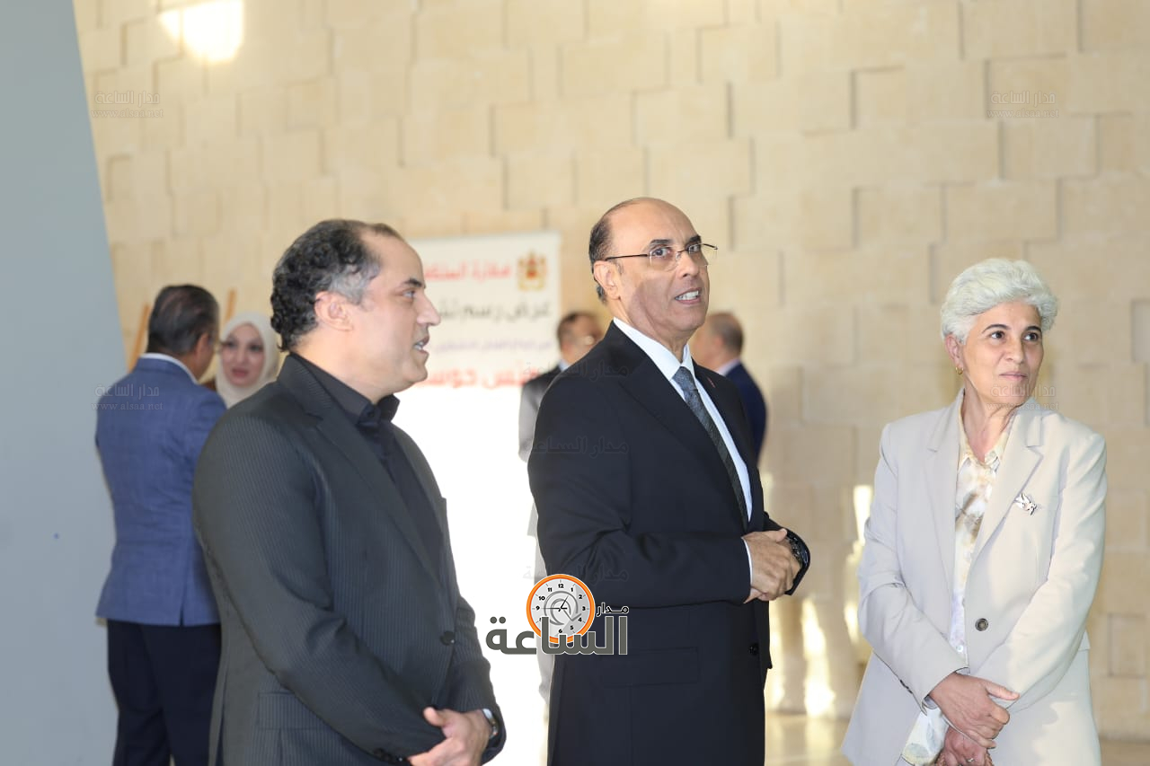 Madar Al-Saa Images 0.25683124762269427