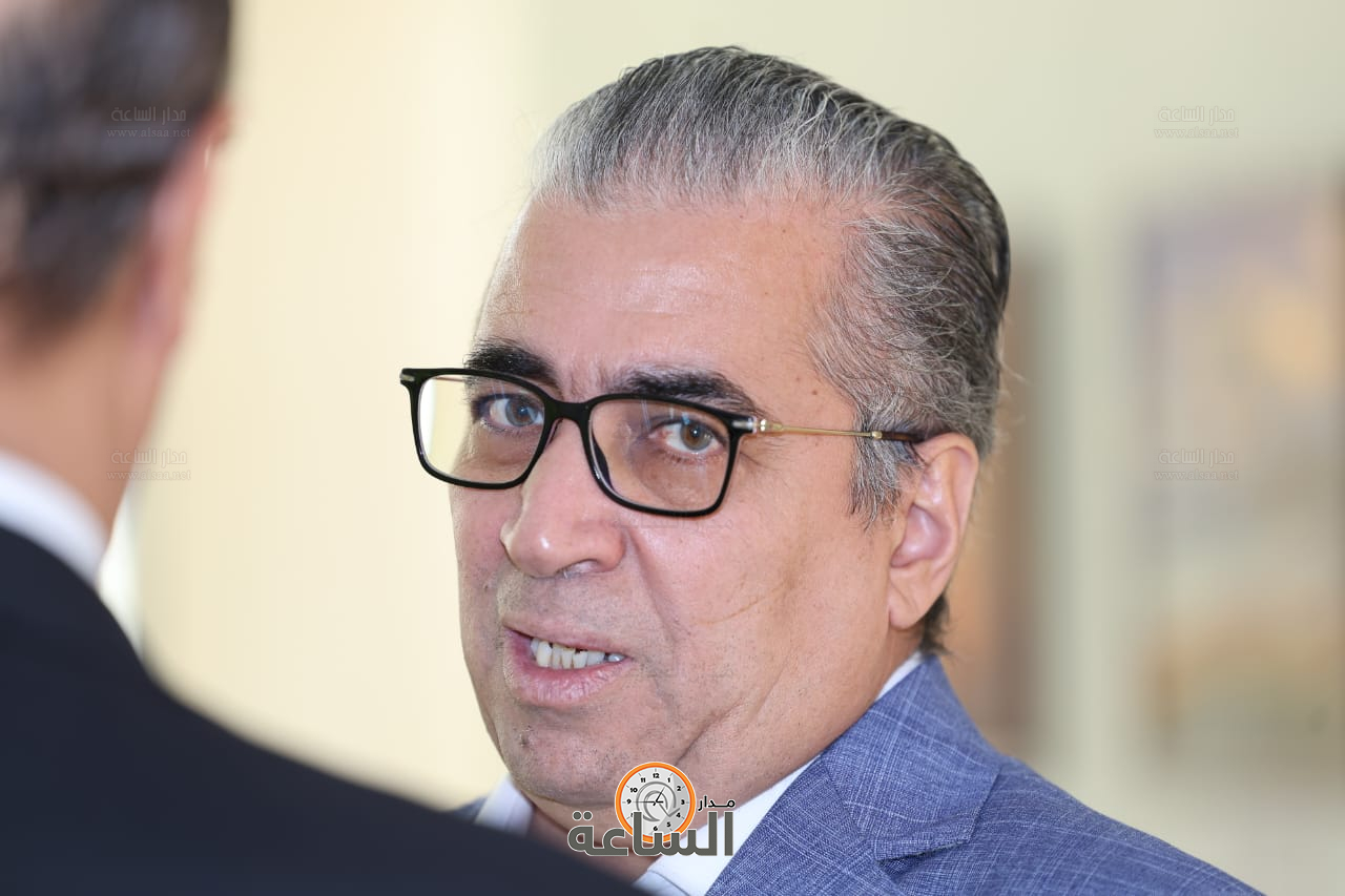 Madar Al-Saa Images 0.6992006208496764