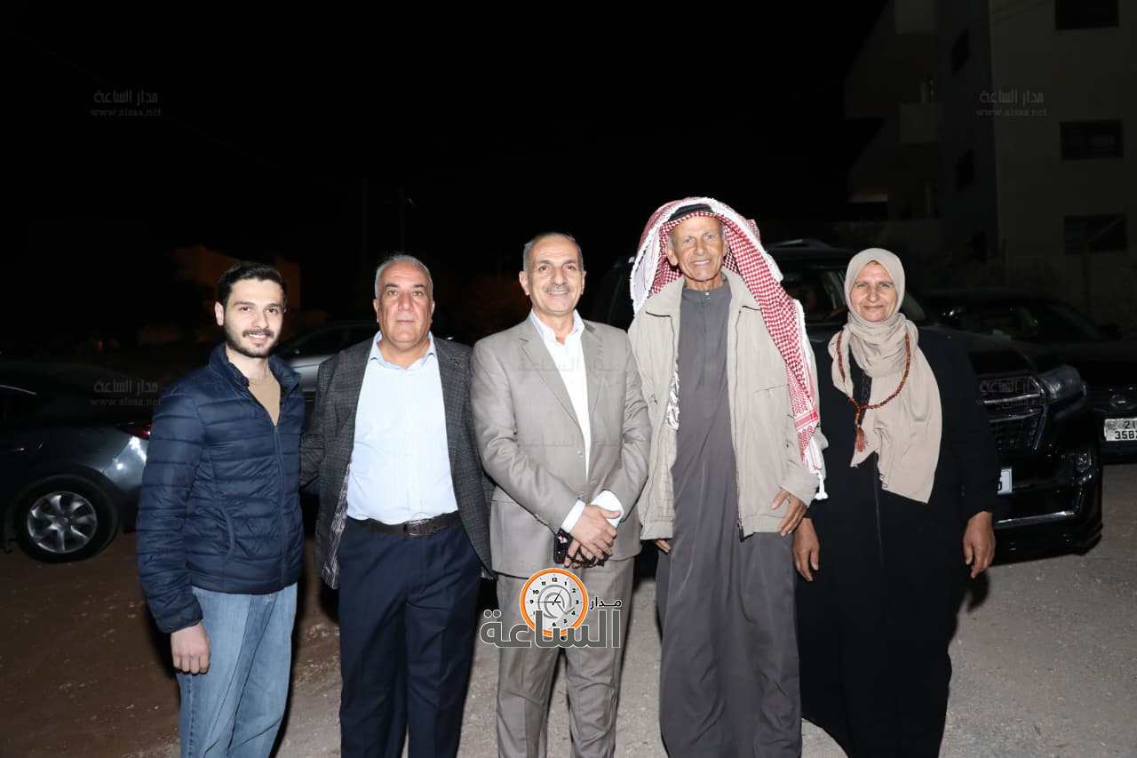 Madar Al-Saa Images 0.6538021139123529