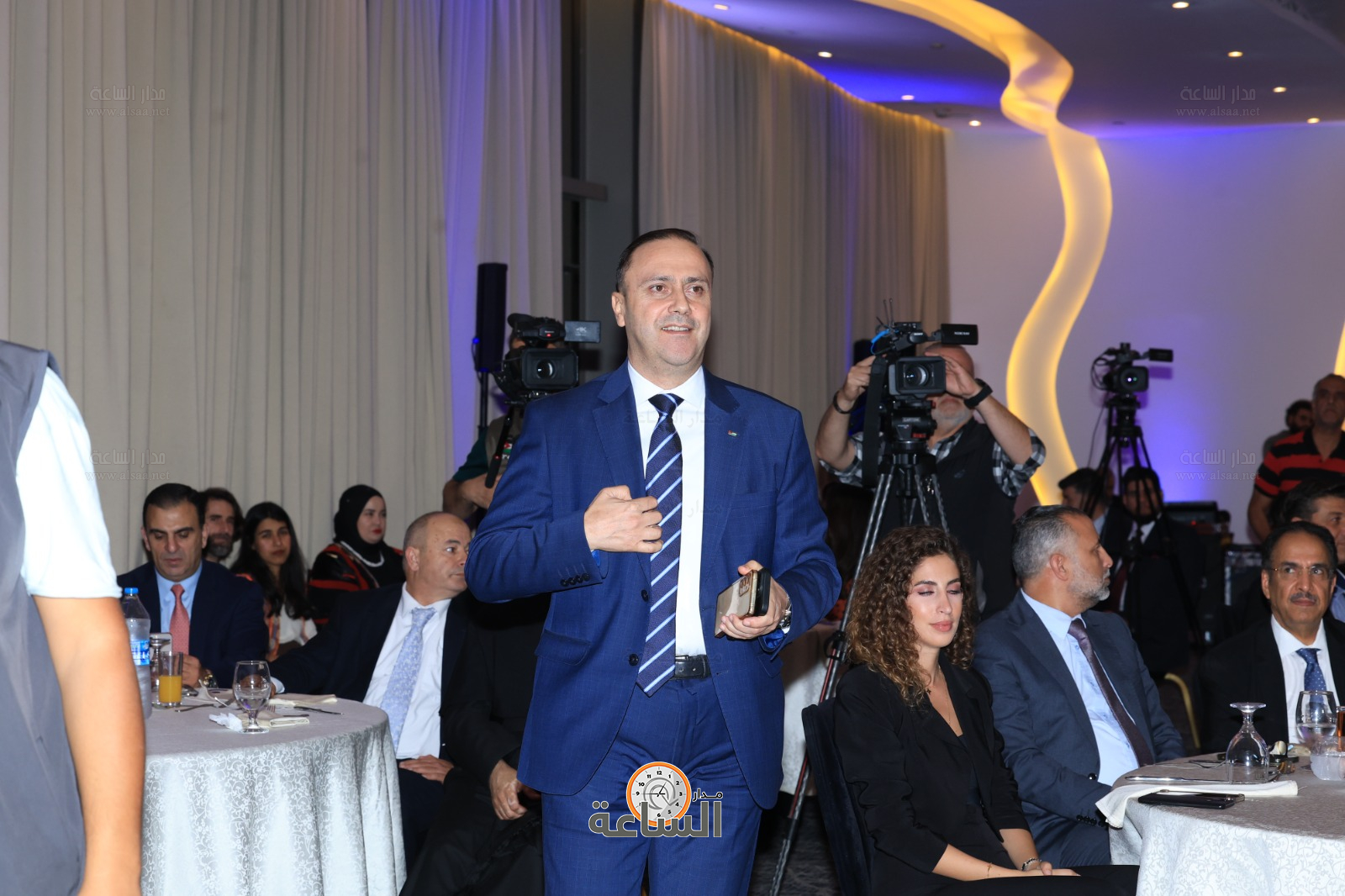 Madar Al-Saa Images 0.3920652954639666