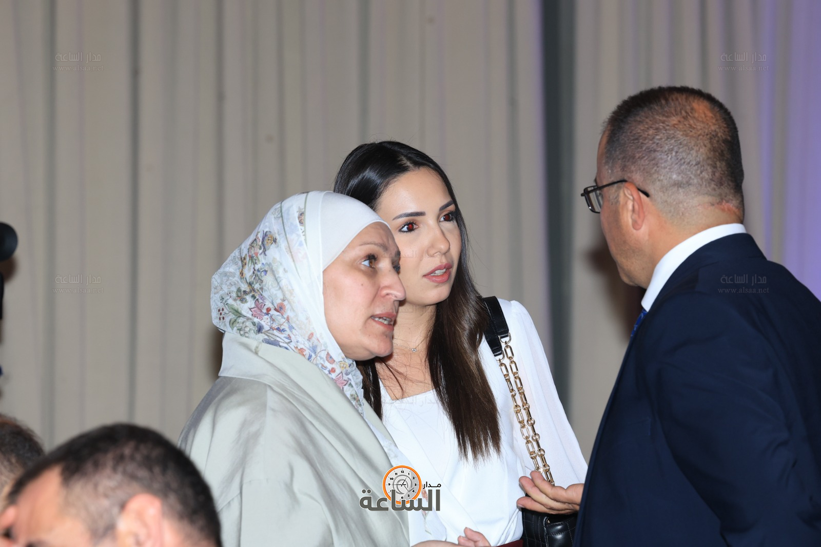 Madar Al-Saa Images 0.3554906097561623