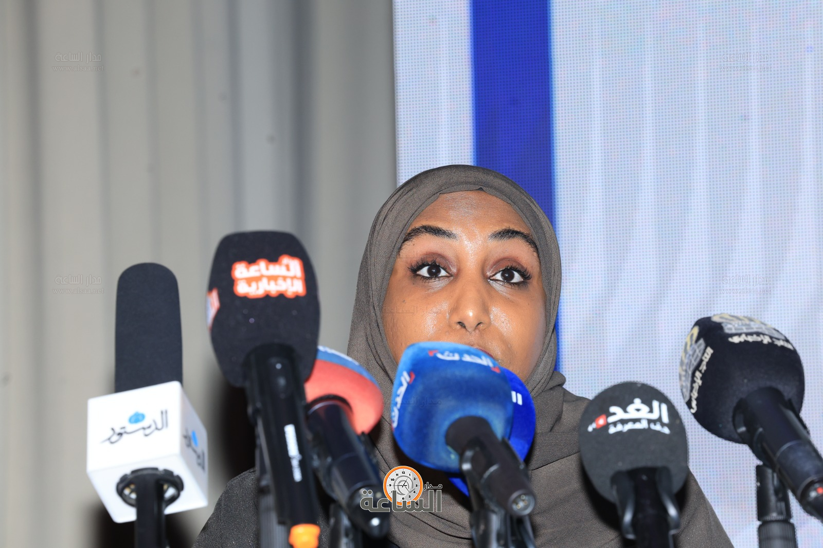 Madar Al-Saa Images 0.8233777733934785