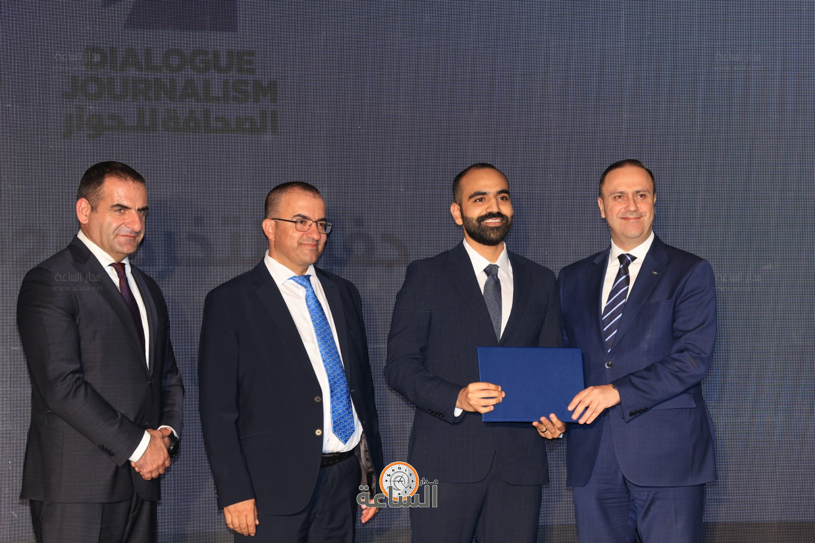 Madar Al-Saa Images 0.10485026872495251