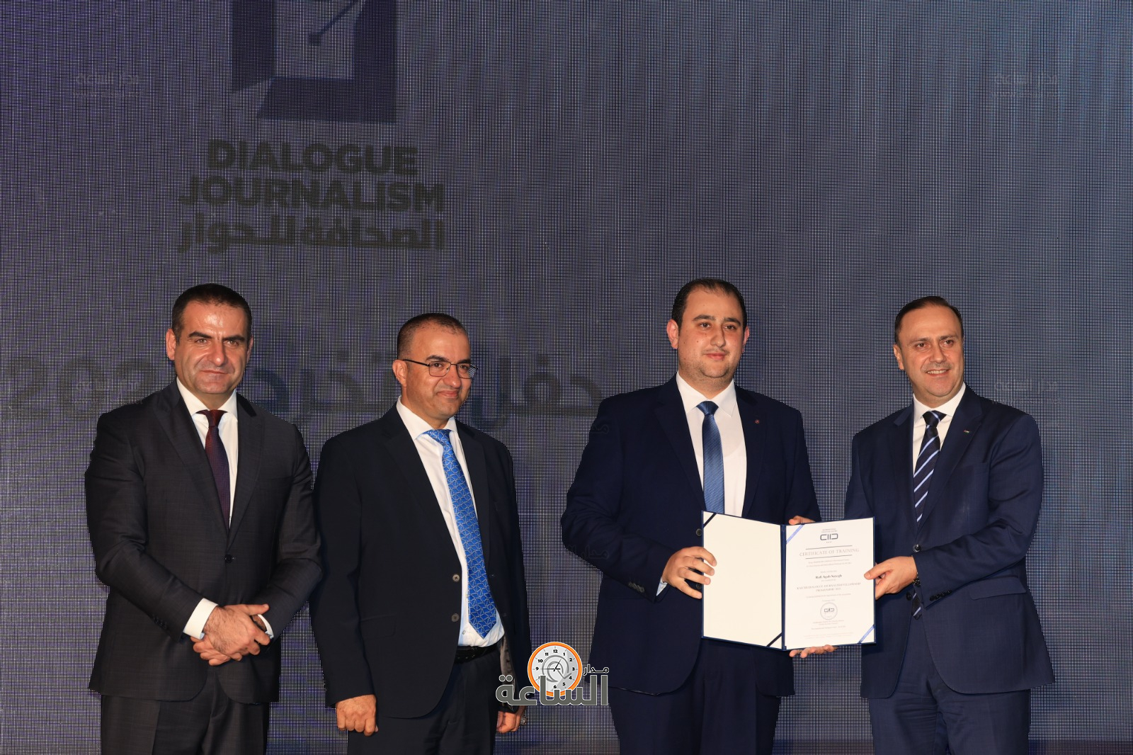 Madar Al-Saa Images 0.8654111979309416