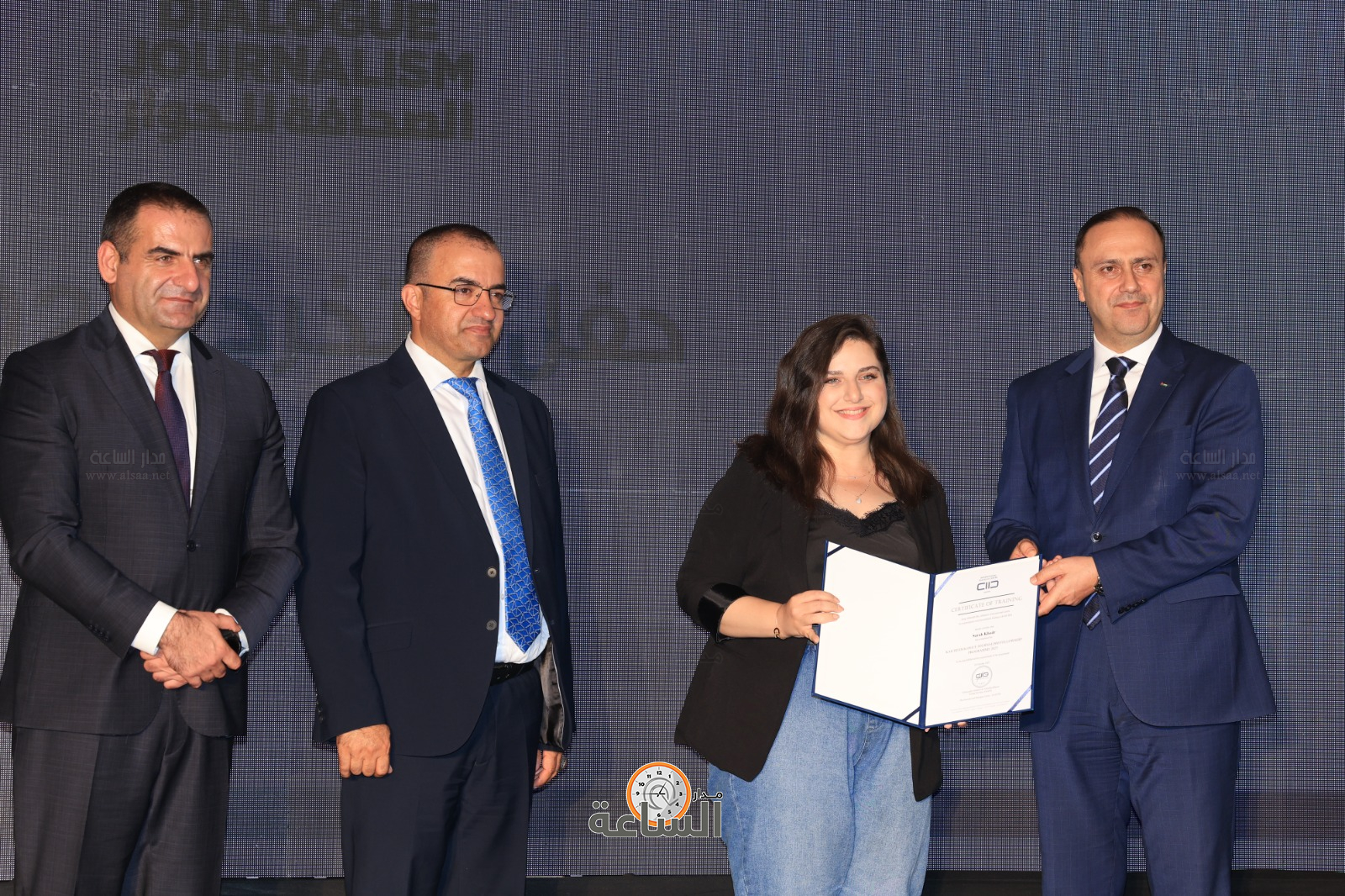 Madar Al-Saa Images 0.6350347288402773