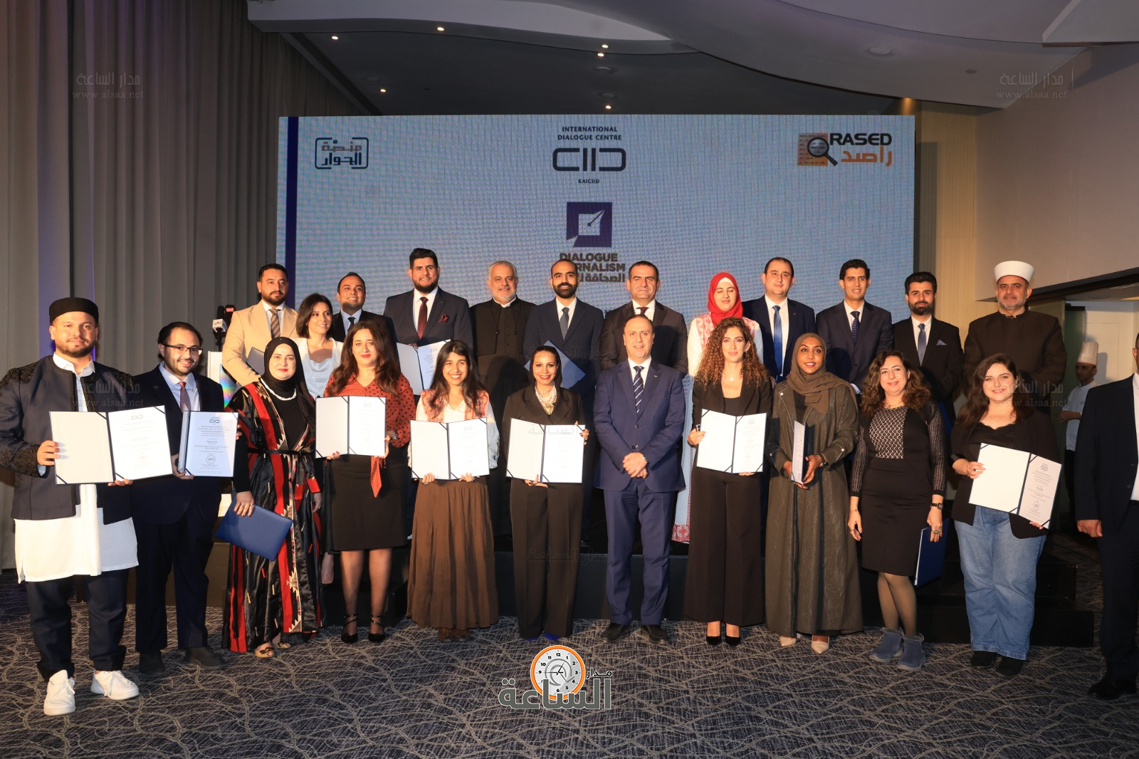 Madar Al-Saa Images 0.7950984299553779