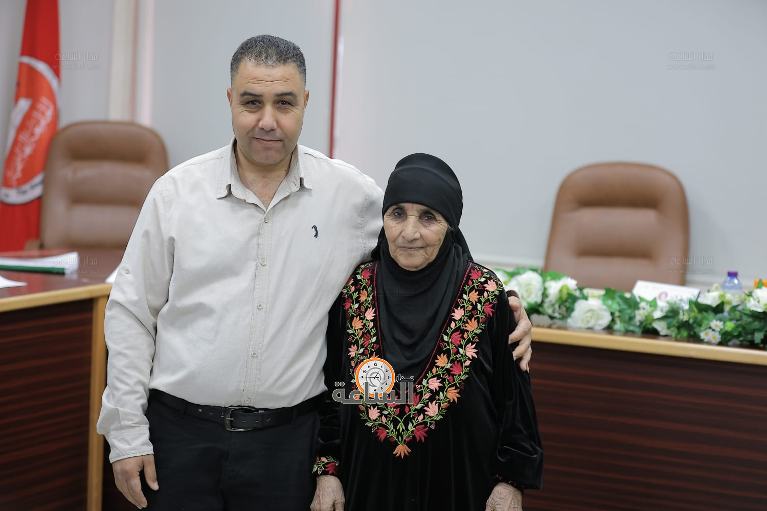 Madar Al-Saa Images 0.5772966023648516