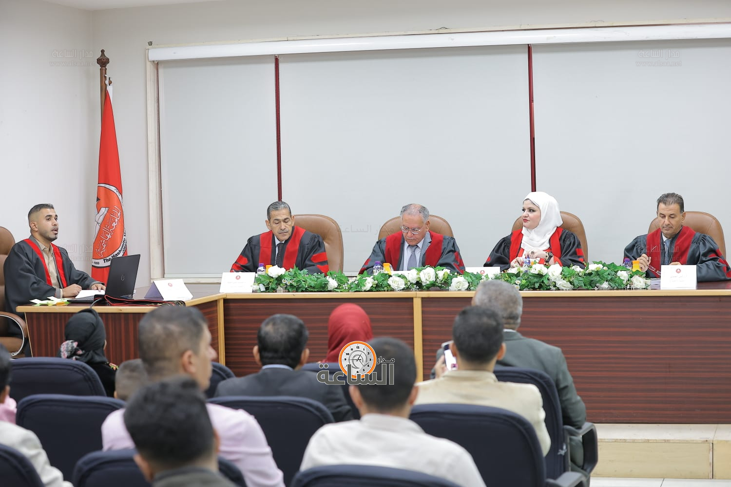 Madar Al-Saa Images 0.8695246737072441