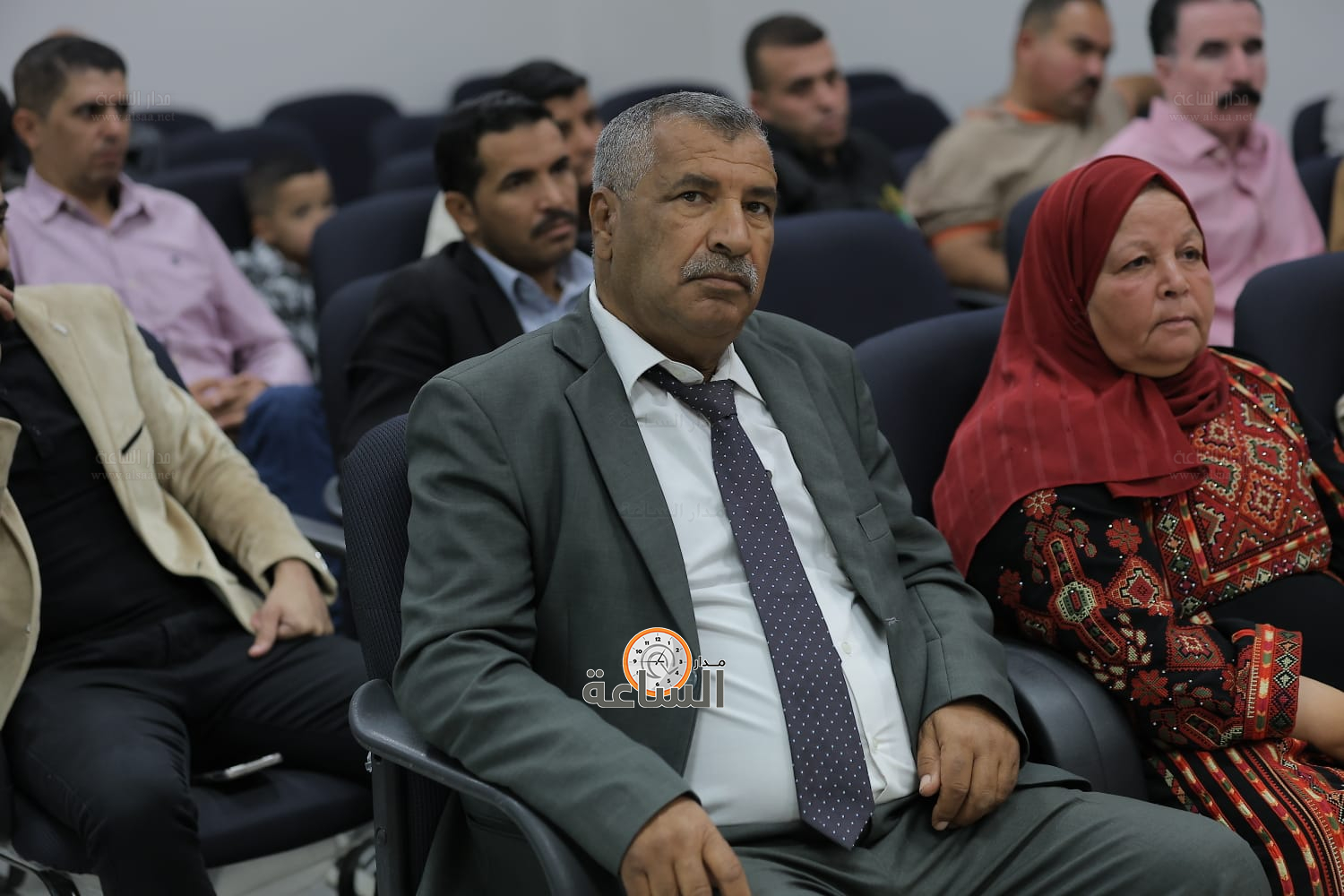 Madar Al-Saa Images 0.6761096967677802