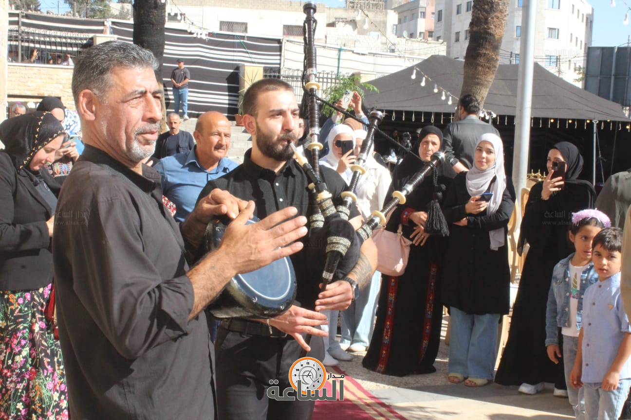 Madar Al-Saa Images 0.43174736976824235