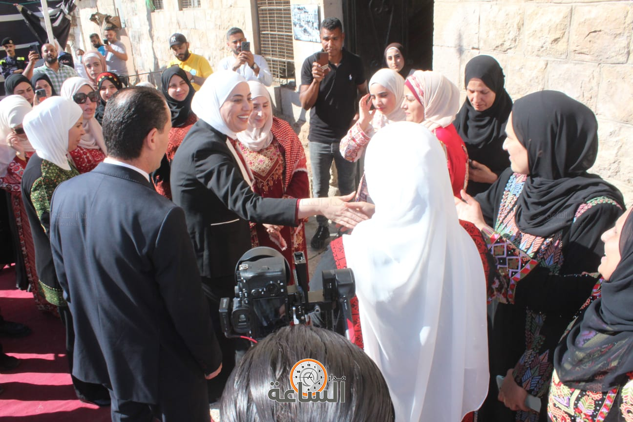 Madar Al-Saa Images 0.016607474543525846